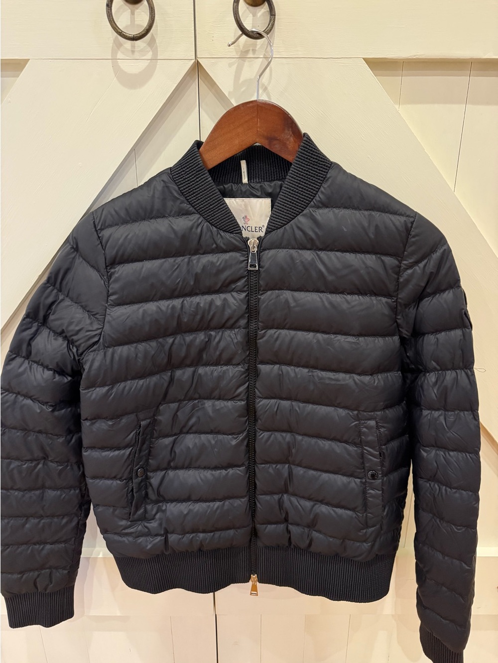 Moncler Longue Saison limited edition puffer jacket- Women’s, Black